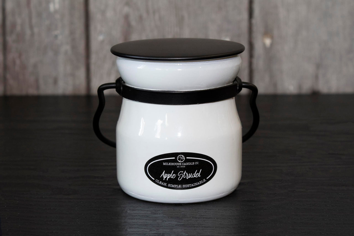 Milkhouse Candle Company Apple Strudel Soy Candle - Cinnamon | Apple | Vanilla Scented - 5 oz Cream Jar with Lid, 35+ Hour Burn Time, Made in the USA