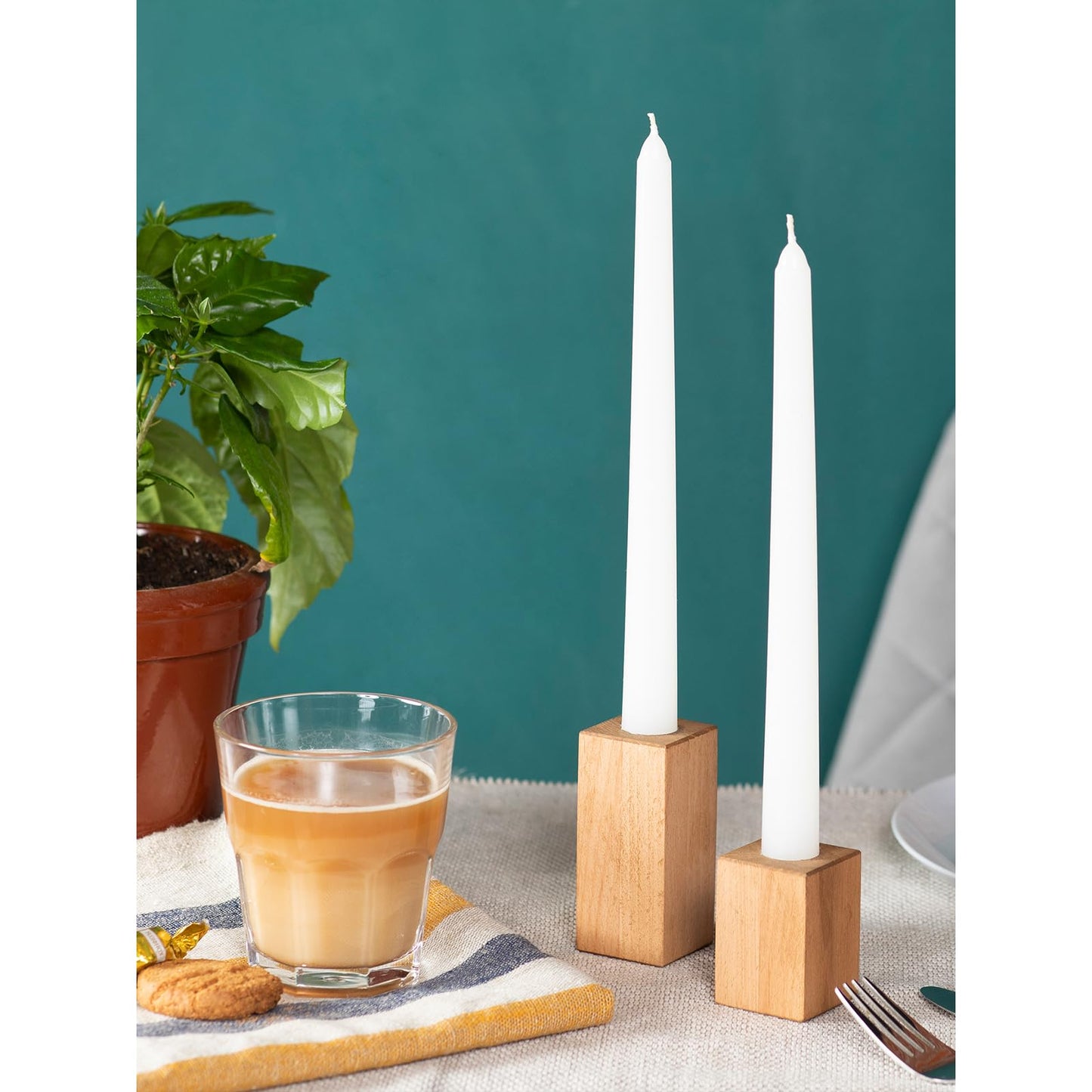 CANDWAX 10 inch White Taper Candles - White Candle Pack of 4 - Christmas Candle Tapers - Unscented Dripless Smokeless Long Burning Tall Candlesticks - Christmas Tapered Candles for Home Decor