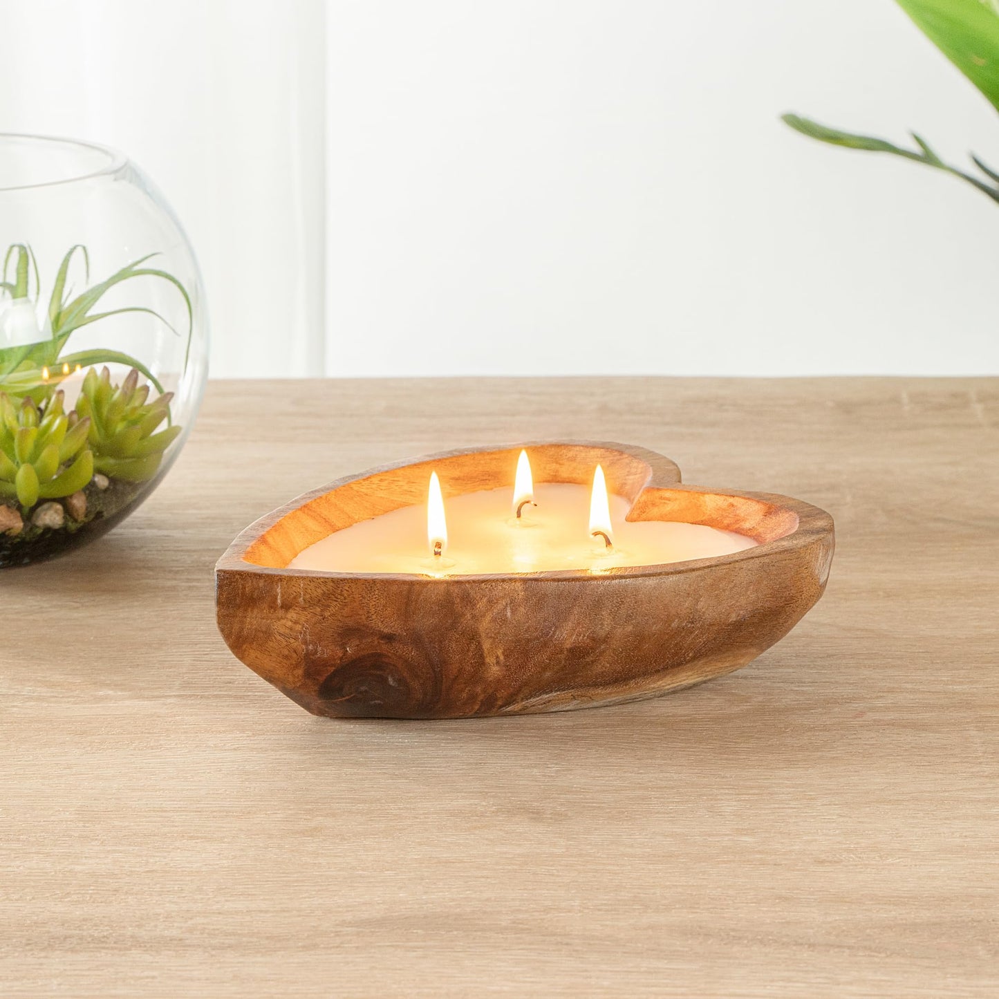 Restaurantware-Coco Casa 7.1 x 5.5 x 2 Inch Heart Wood Dough Bowl Candle, 1 Handpoured Bread Bowl Candle - Coconut Mango Fragrance, Double Wax Blend, Soy Wax Scented, Cotton Wick