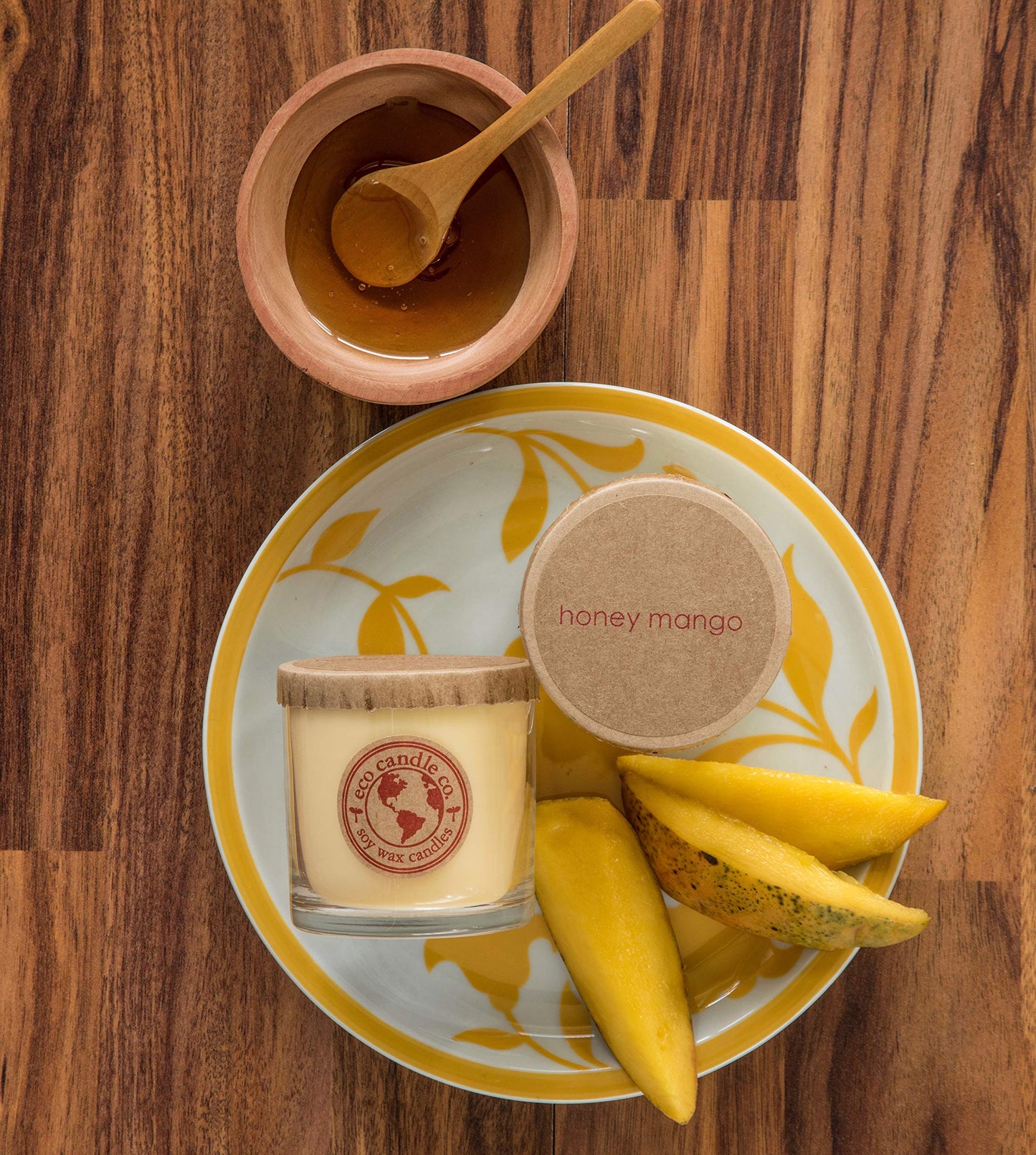 Eco Candle Co. Recycled Candle, Fig & Oak, 6 oz. - Scents of Figs, Cranberries, Leather, & Musk - 100% Soy Wax, No Lead, Kraft Paper Label & Lid, Hand Poured, Made from Midwest Grown Soybeans